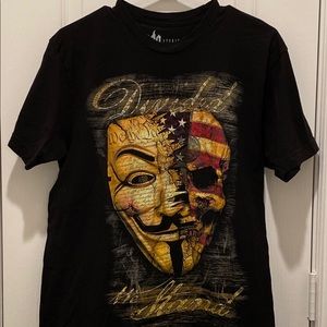 Men's "Divided We Stand" T-Shirt Size L